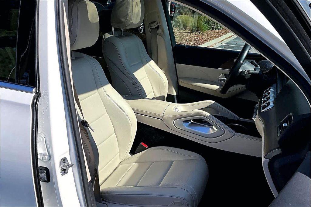 used 2021 Mercedes-Benz GLE 350 car, priced at $29,900