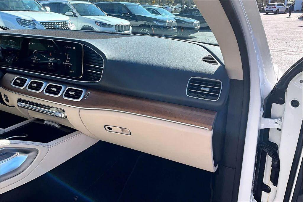 used 2021 Mercedes-Benz GLE 350 car, priced at $29,900