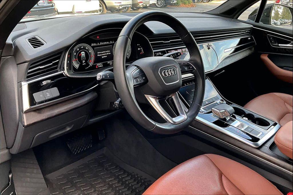 used 2021 Audi Q7 car, priced at $29,100
