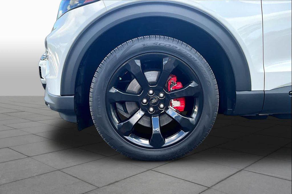 used 2023 Ford Explorer car, priced at $43,396