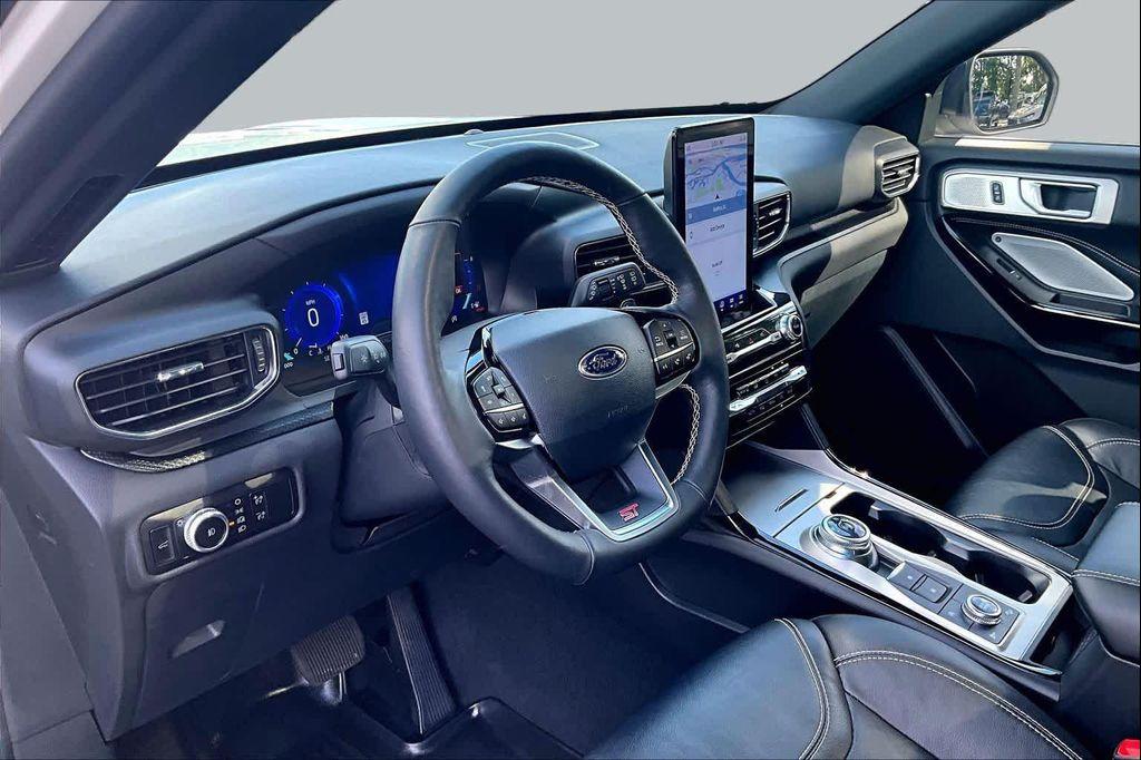 used 2023 Ford Explorer car, priced at $43,396
