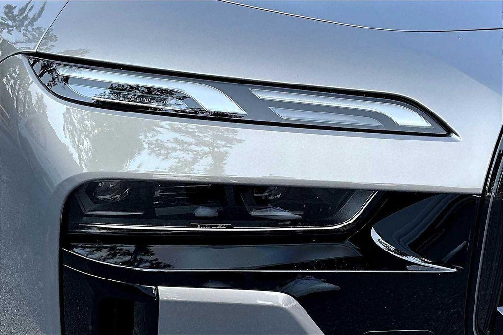 new 2025 BMW i7 car, priced at $103,895