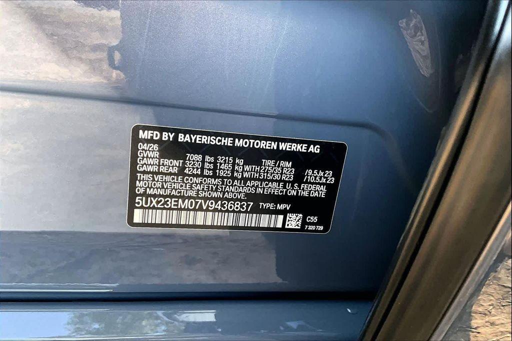 new 2027 BMW X7 car, priced at $104,520