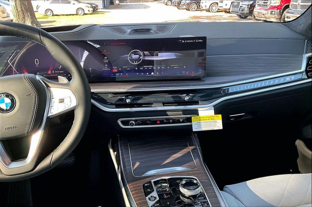 new 2027 BMW X7 car, priced at $104,520