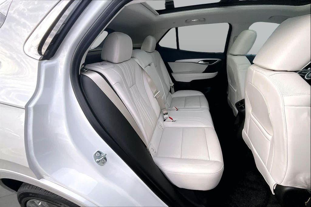 used 2024 Buick Envision car, priced at $39,096