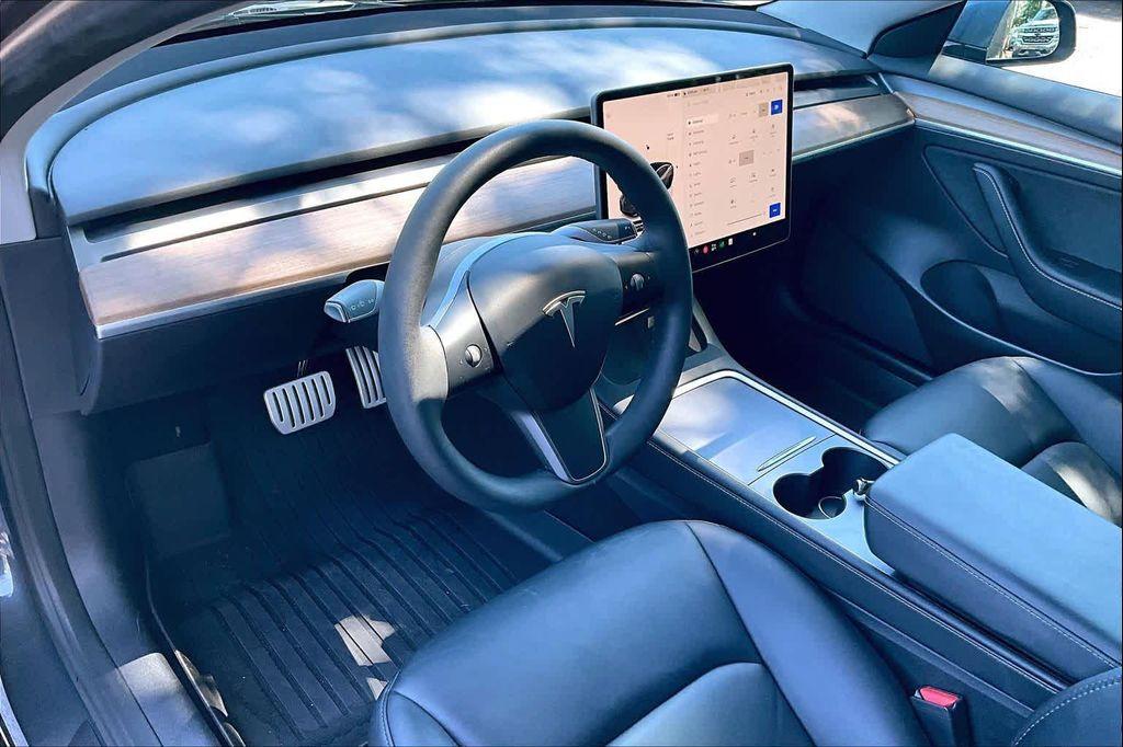 used 2022 Tesla Model 3 car, priced at $30,200