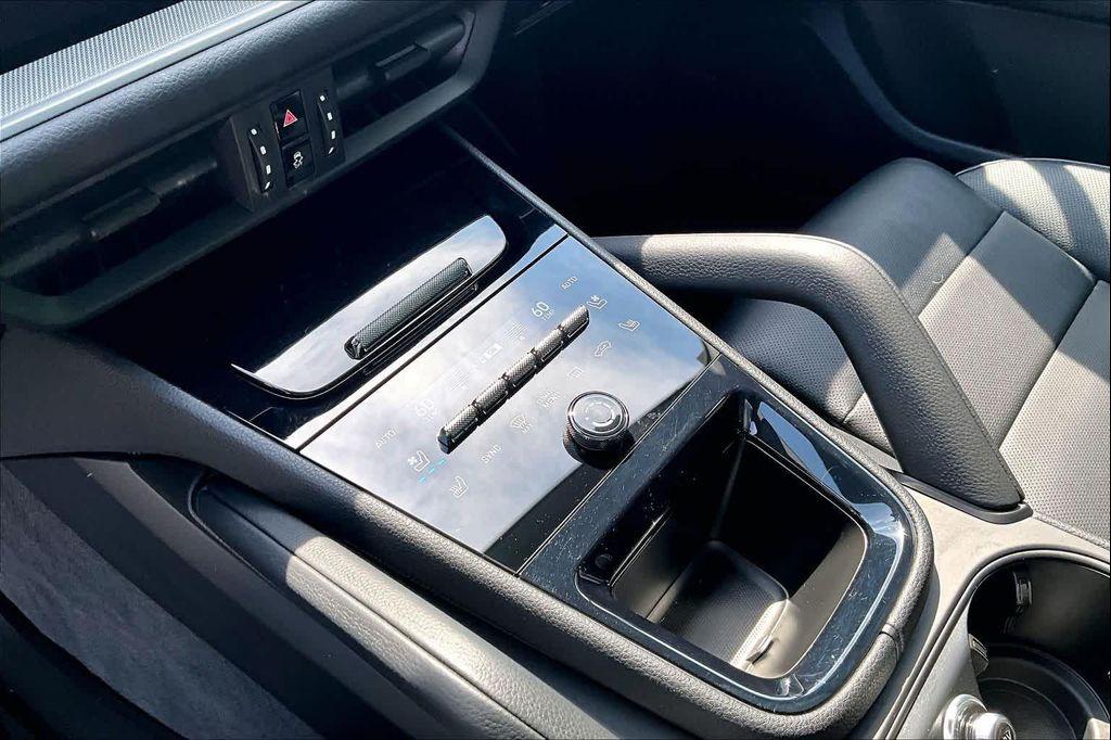 used 2025 Porsche Cayenne car, priced at $89,900