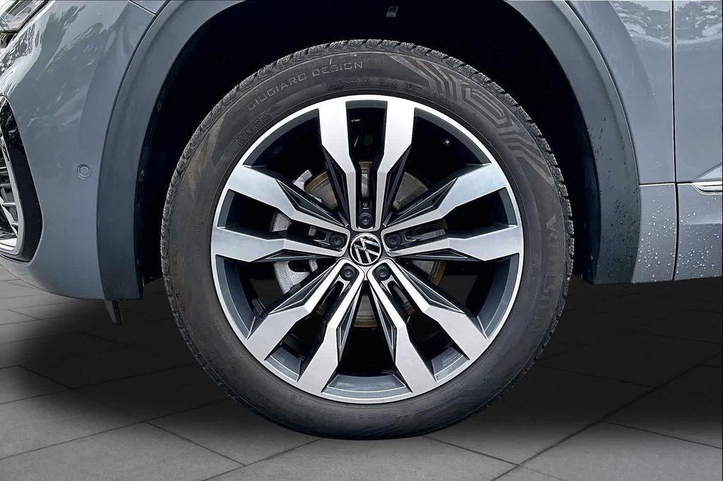 used 2023 Volkswagen Atlas Cross Sport car, priced at $31,996