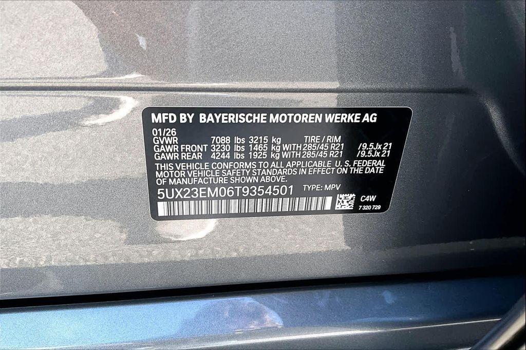 new 2026 BMW X7 car, priced at $97,820