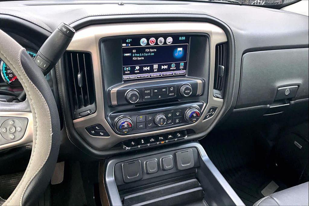 used 2018 GMC Sierra 1500 car, priced at $26,900