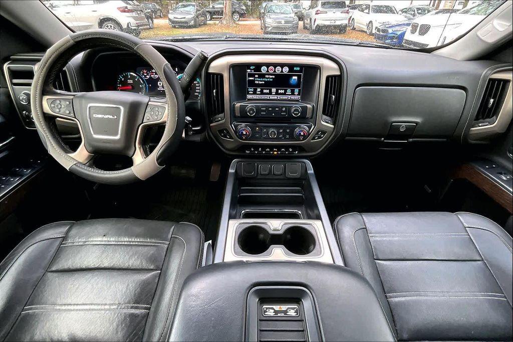 used 2018 GMC Sierra 1500 car, priced at $26,900