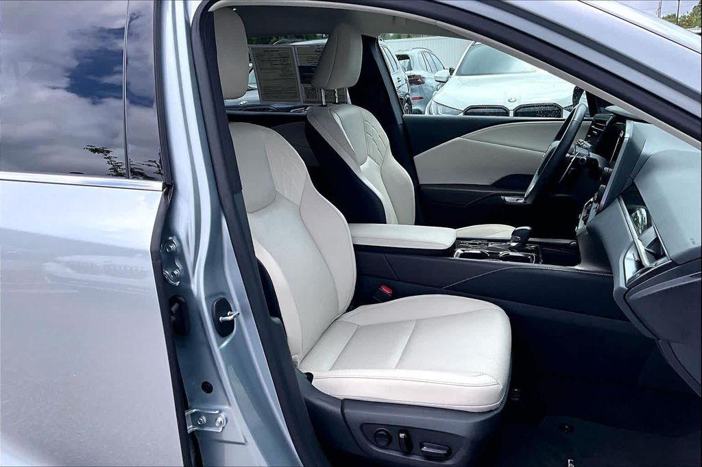 used 2024 Lexus RX 350 car, priced at $50,496