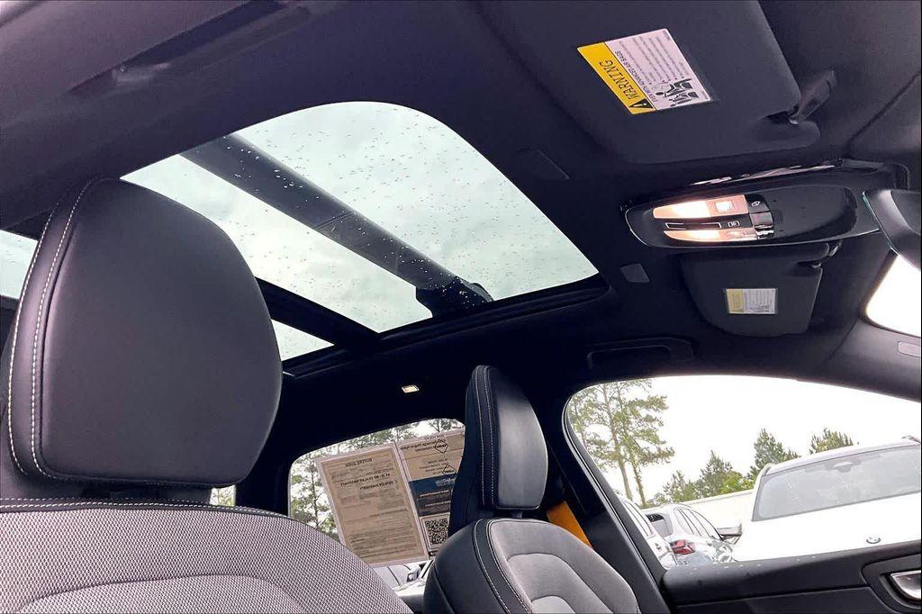 used 2024 Volvo XC60 Recharge Plug-In Hybrid car, priced at $55,396
