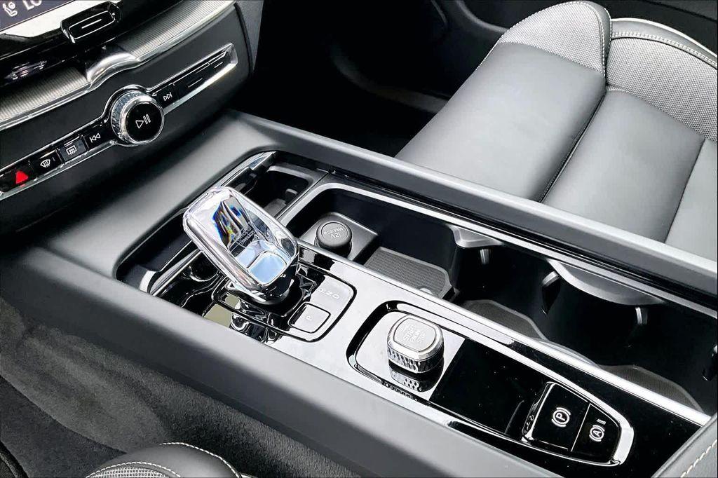 used 2024 Volvo XC60 Recharge Plug-In Hybrid car, priced at $55,396