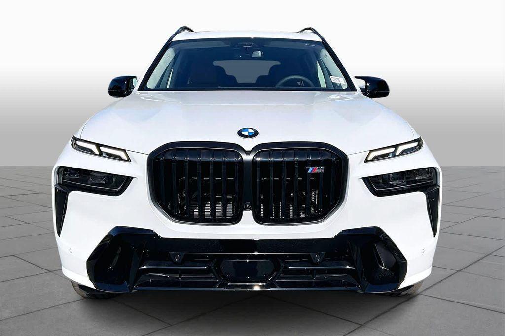 new 2026 BMW X7 car, priced at $129,500