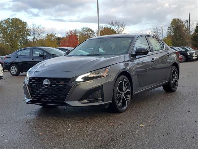 new 2025 Nissan Altima car, priced at $33,533