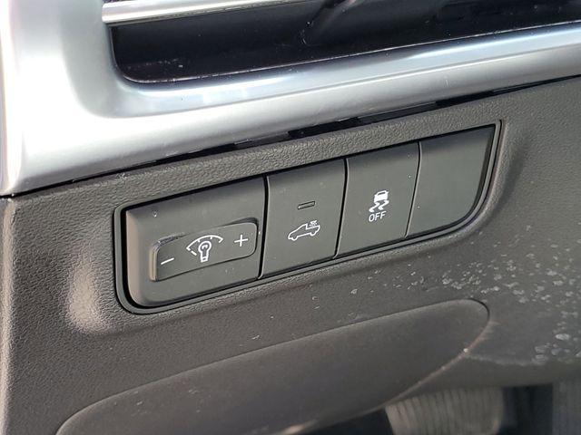 used 2025 Hyundai SANTA CRUZ car, priced at $28,279