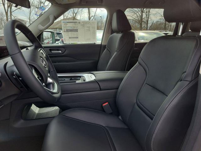 new 2025 Nissan Armada car, priced at $59,614