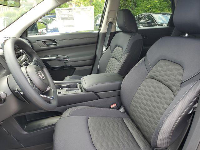 new 2025 Nissan Pathfinder car, priced at $36,036