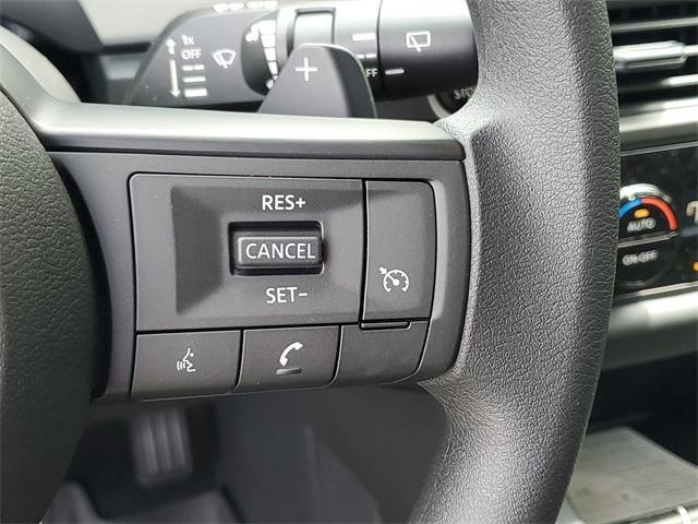 new 2025 Nissan Pathfinder car, priced at $36,036