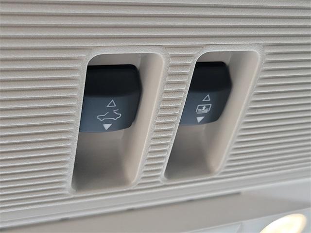 new 2025 Nissan Kicks car, priced at $31,481