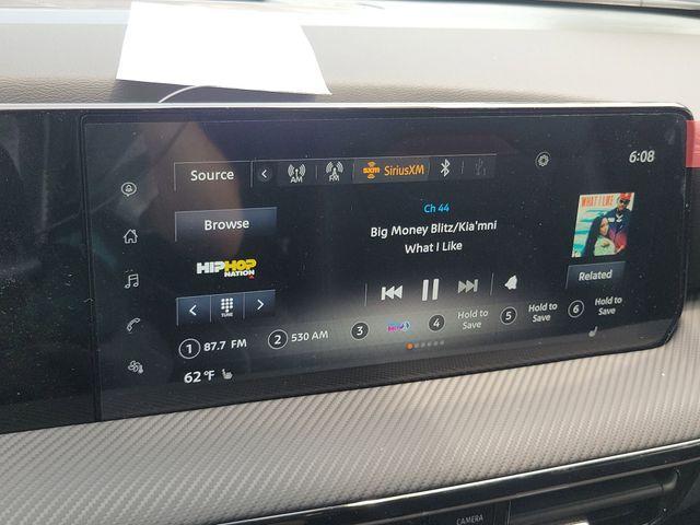 new 2025 Nissan Kicks car, priced at $31,481