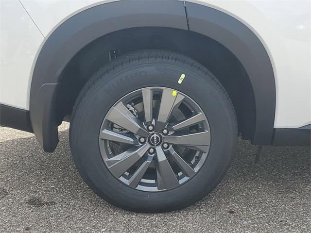 new 2025 Nissan Pathfinder car, priced at $42,007