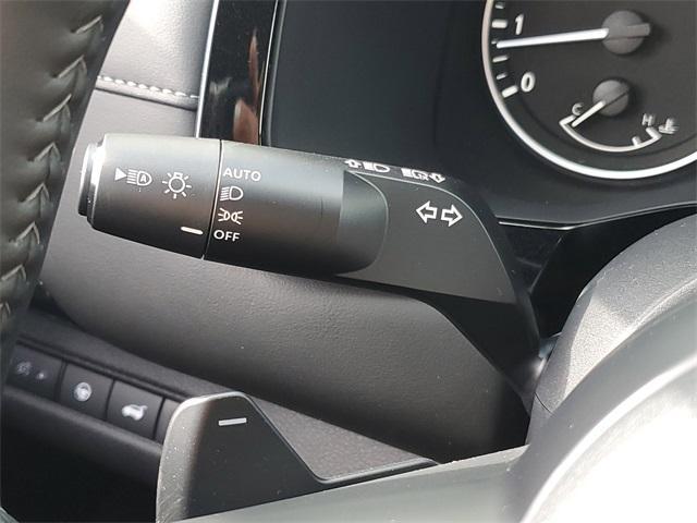 new 2025 Nissan Pathfinder car, priced at $42,007