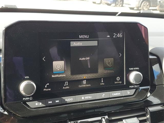 new 2025 Nissan Pathfinder car, priced at $42,007