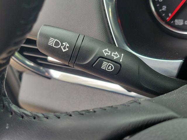 used 2022 Chevrolet Traverse car, priced at $30,979