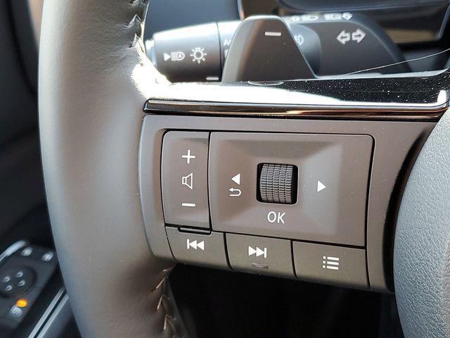 new 2025 Nissan Pathfinder car, priced at $44,401