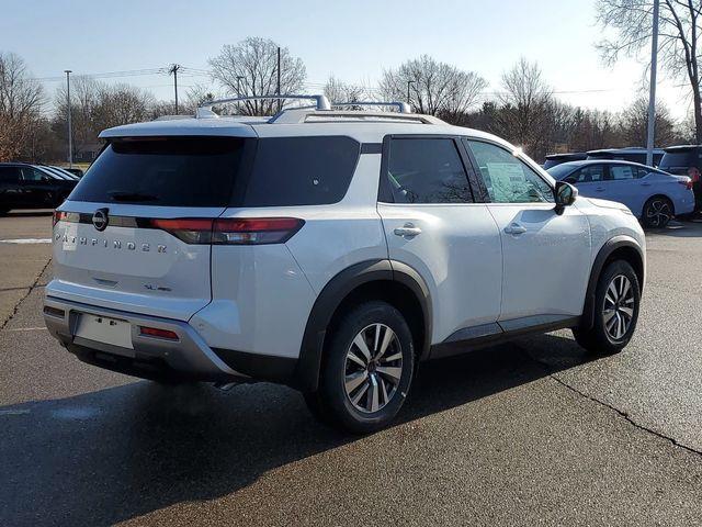 new 2025 Nissan Pathfinder car, priced at $44,401