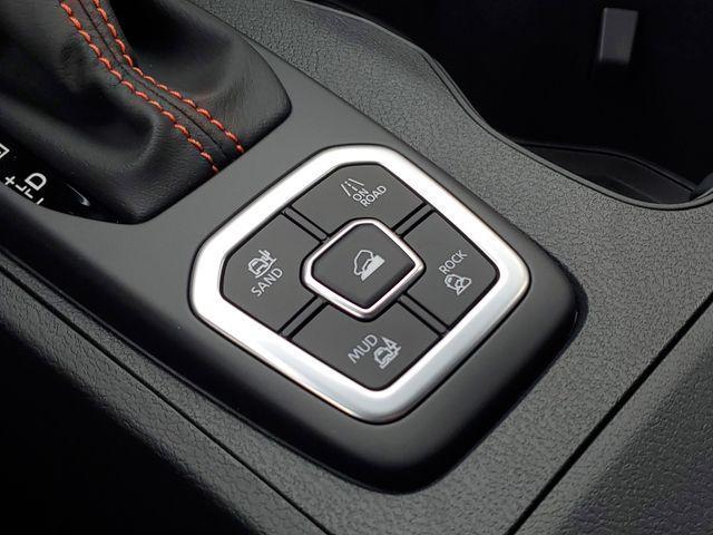 new 2026 Nissan Frontier car, priced at $47,673