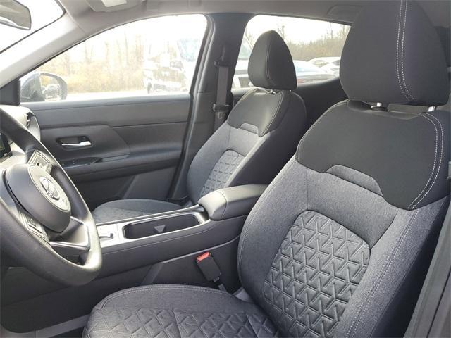 new 2026 Nissan Kicks car, priced at $27,949