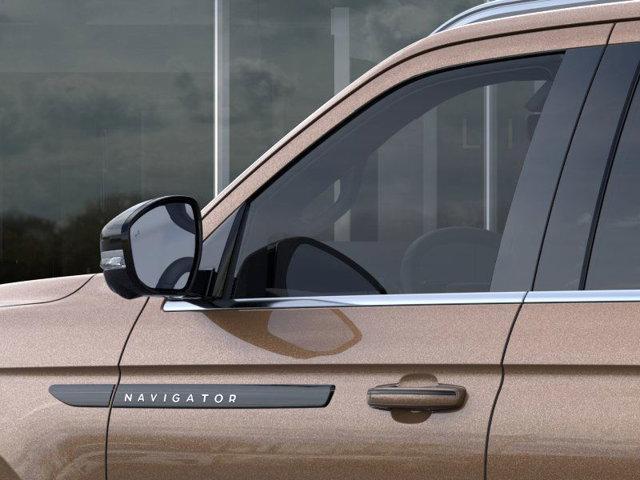 new 2025 Lincoln Navigator car, priced at $121,835