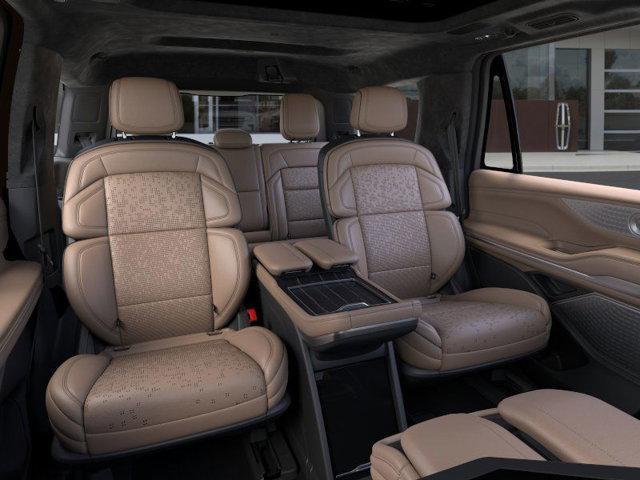 new 2025 Lincoln Navigator car, priced at $121,835