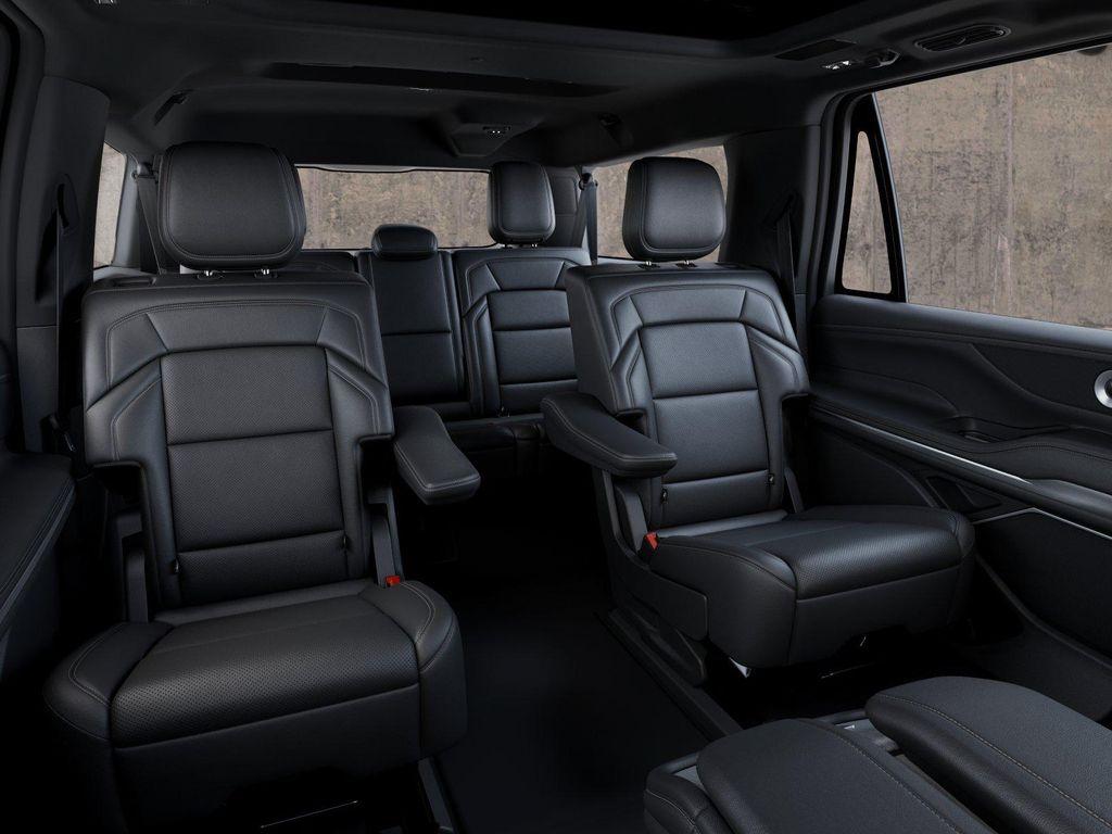 new 2027 Lincoln Navigator car, priced at $113,585