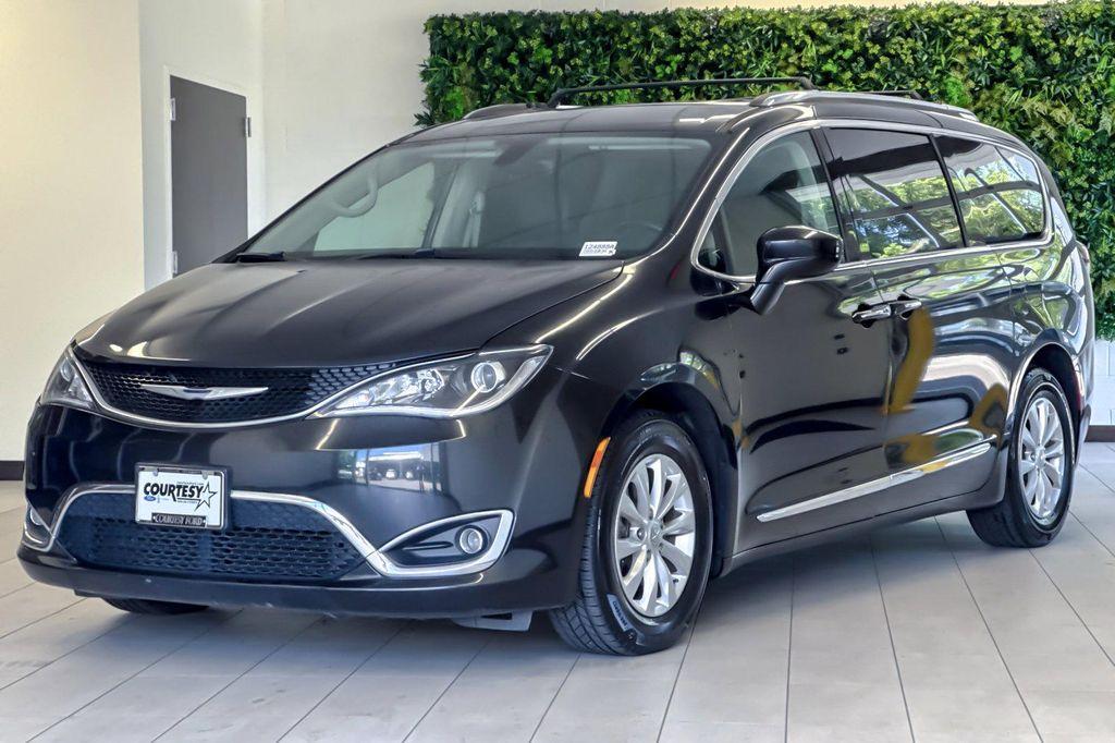used 2018 Chrysler Pacifica car, priced at $13,998