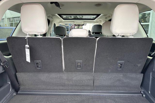 used 2025 Lincoln Navigator car, priced at $88,998