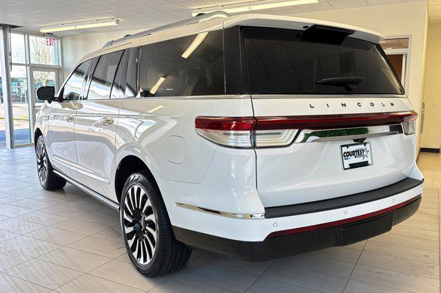 used 2023 Lincoln Navigator car, priced at $71,302