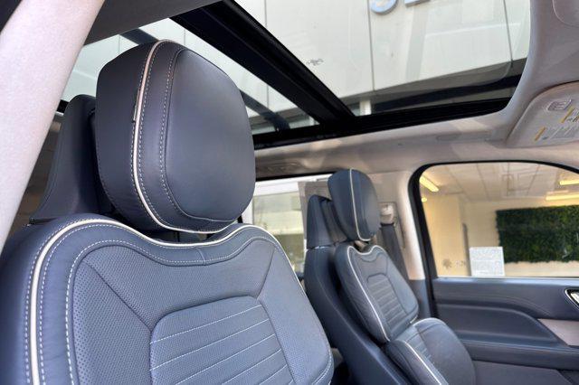 used 2023 Lincoln Navigator car, priced at $71,302