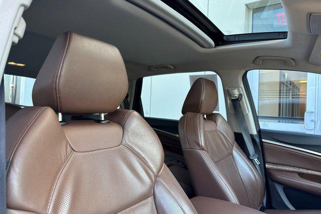 used 2020 Acura MDX car, priced at $24,318