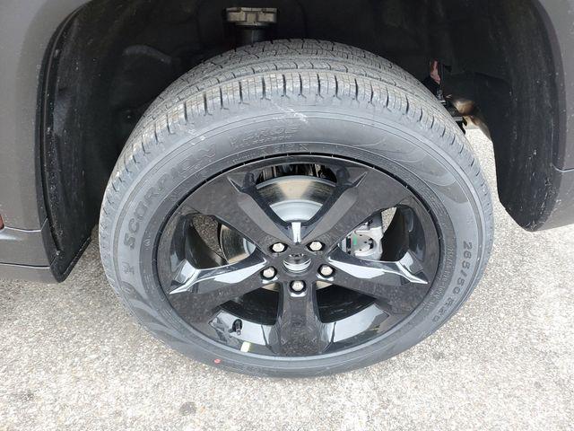 new 2026 Jeep Grand Cherokee car, priced at $46,995