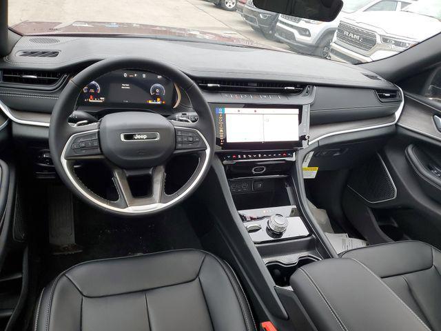 new 2026 Jeep Grand Cherokee car, priced at $46,995