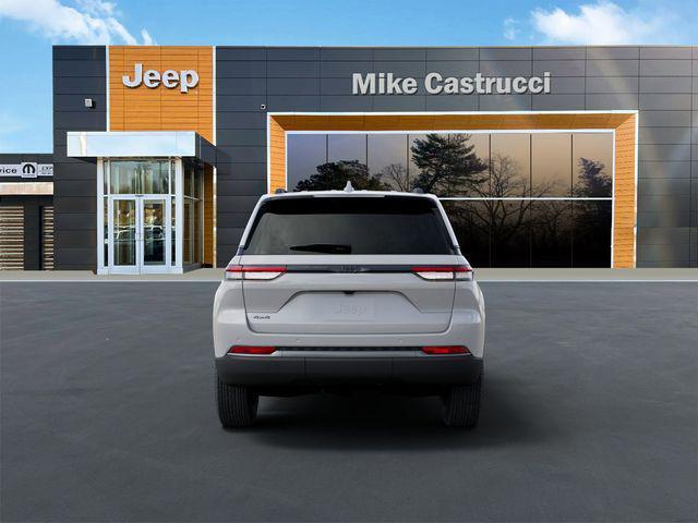 new 2026 Jeep Grand Cherokee car, priced at $43,995