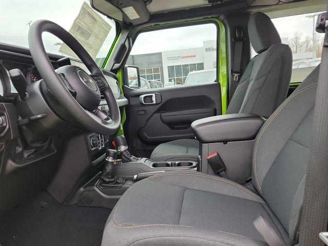 new 2026 Jeep Wrangler car, priced at $39,495