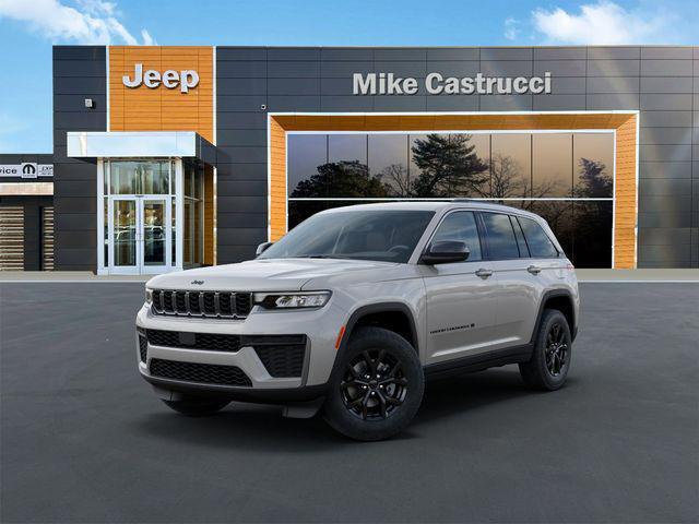 new 2026 Jeep Grand Cherokee car, priced at $43,995