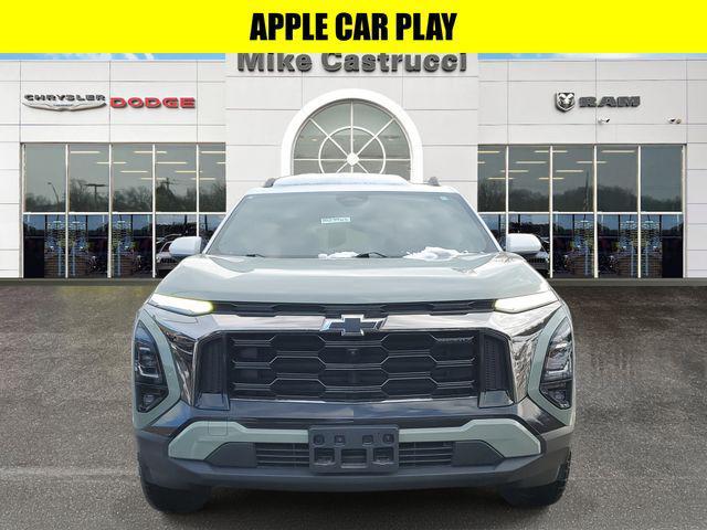 used 2025 Chevrolet Equinox car, priced at $32,040