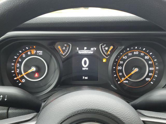 new 2026 Jeep Gladiator car, priced at $40,111