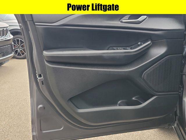 used 2024 Jeep Grand Cherokee L car, priced at $31,182